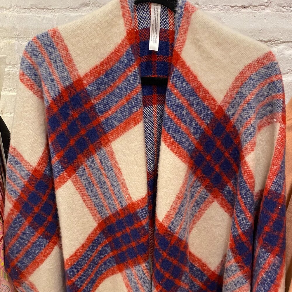 Urban Outfitters BDG brushed plaid open poncho M